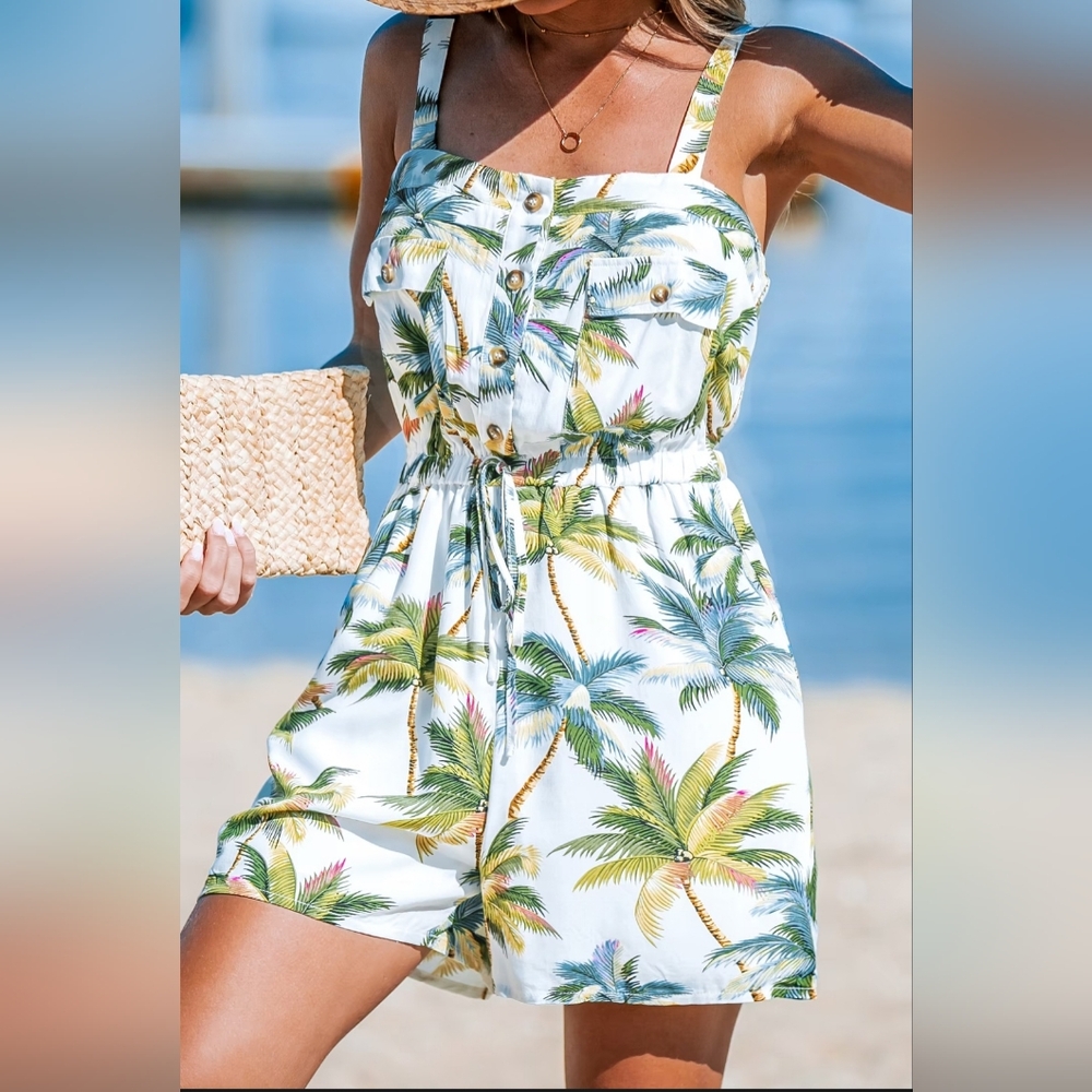 Cupshe Romper NWT SIZE MEDIUM